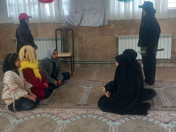 جشن۲۲ بهمن در مدرسه تکتم روستای مهدی آباد خلیل آباد 