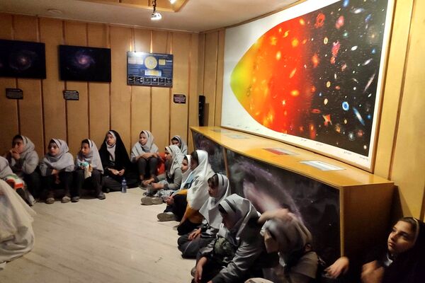 اردوی ری گردی دانش‌آموزان دبستان حاتم ناحیه دو شهرری
