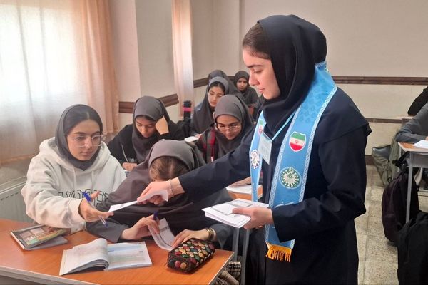 شور انتخاباتی دانش آموزان چهاردانگه