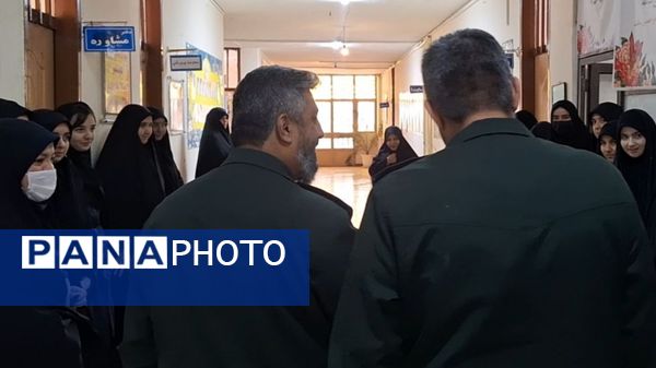 افتتاح اتاق بسیج دبیرستان فاطمیه ناحیه یک کرج