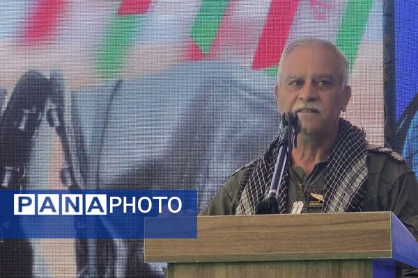 برگزاری یادواره سه هزار ستاره، ۳۰۰۰ چراغ راه به مناسبت هفته دفاع مقدس در شهرستان قرچک