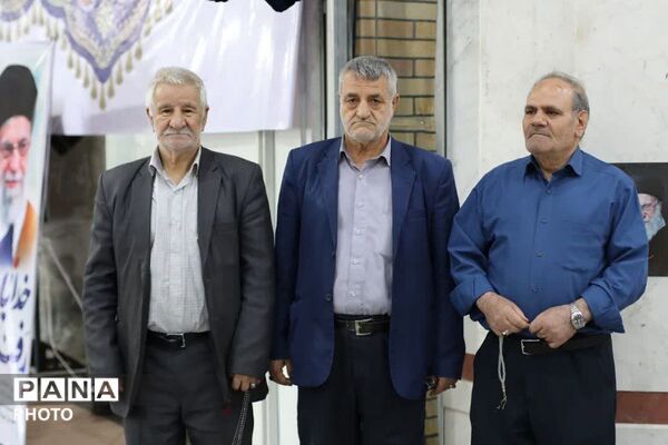 شکوه حضور در نمازجمعه باقرشهر و کهریزک 