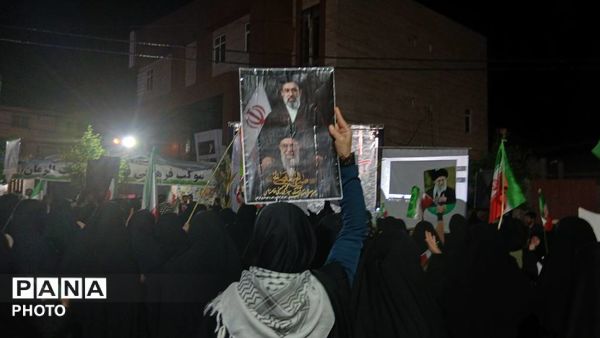 اجتماع حامیان آرمان‌های انقلاب اسلامی در گلوگاه 