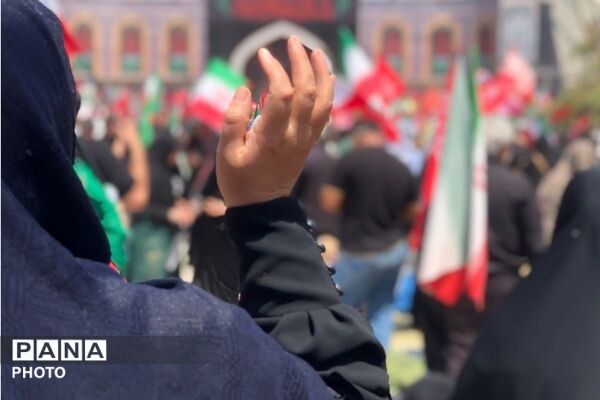 تهران؛ روایت بدرقه باشکوه یک ملت