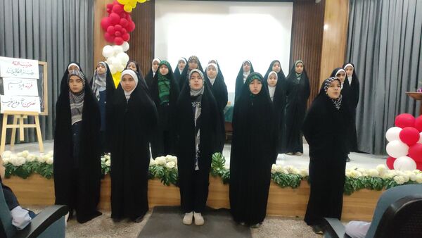 مراسم گرامی‌داشت هفته بسیج با حضور خواهر شهید