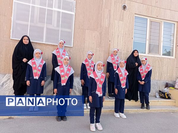 دیدار دانش‌آموزان مدرسه مهندس رحمانی فرد با مسولین اداره ناحیه یک مشهد مقدس 