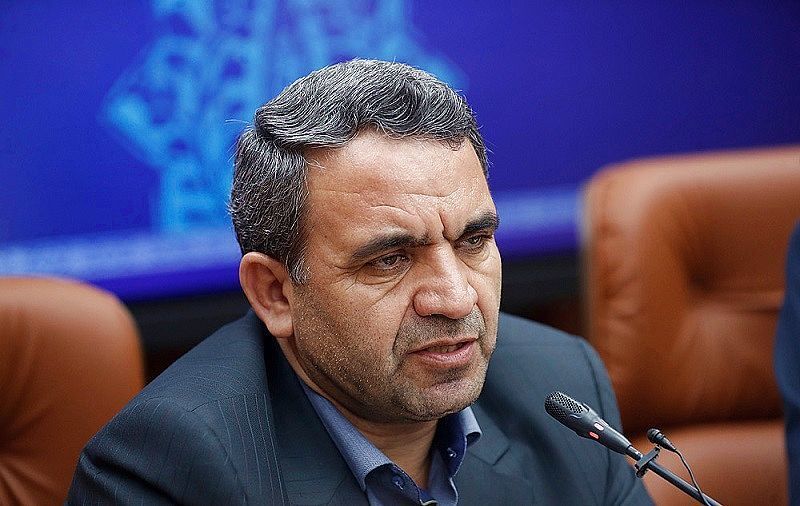 اقتدار و مرجعیت علمی باید از داخل مدارس شروع شود