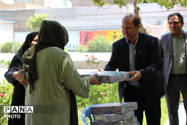 دورهمی خاطره سازان هنرستان ثمین 