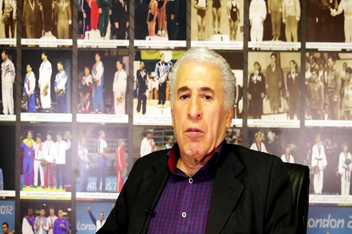 دبیر  در معرفی چهره‌های زنده تالار تاریخ ورزش ایران سنت‌شکن است 