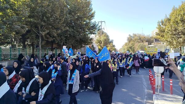 راهپیمایی ۱۳آبان در نیشابور 