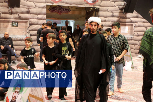 سوگواره «احلی من العسل» در قم-1