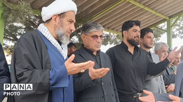 بدرقه تا بهشت، مراسم خاکسپاری شهید سرافراز پرویز ضرونی در کوهدشت 