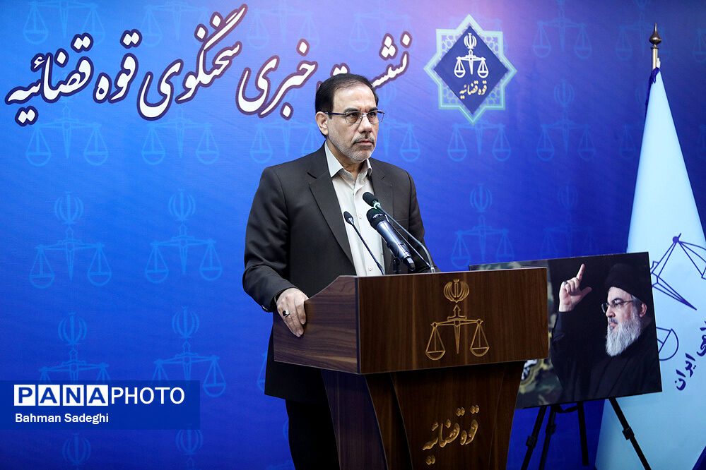ثبت 2 میلیون و 255 هزار و 805 جلد سند مالکیت جدید حد نگار سبز رنگ از سوم تیر ماه