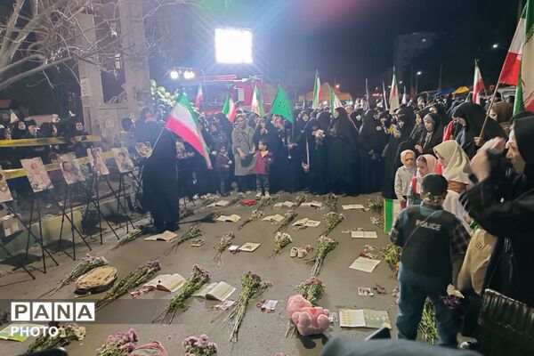 اجتماع با شکوه شهرستان ملارد در چهلم شهدای میناب