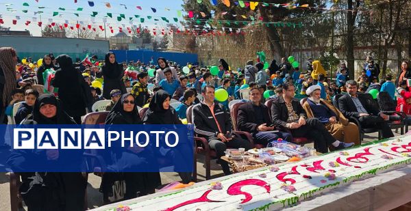 جشن نیمه شعبان در آموزشگاه شهید رسول نم‌نبات ناحیه۴ اصفهان