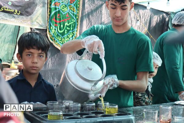 پای کار زائر؛روایت خدمت بی چشمداشت موکب داران در مسیر مشهد