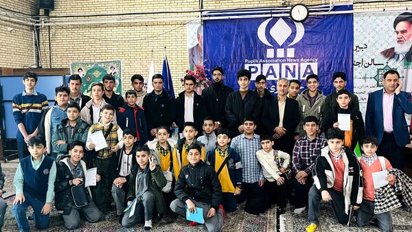آموزش مقدماتی خبرنگاری پسران کرمان در آموزشگاه پیامبر اعظم(ص)