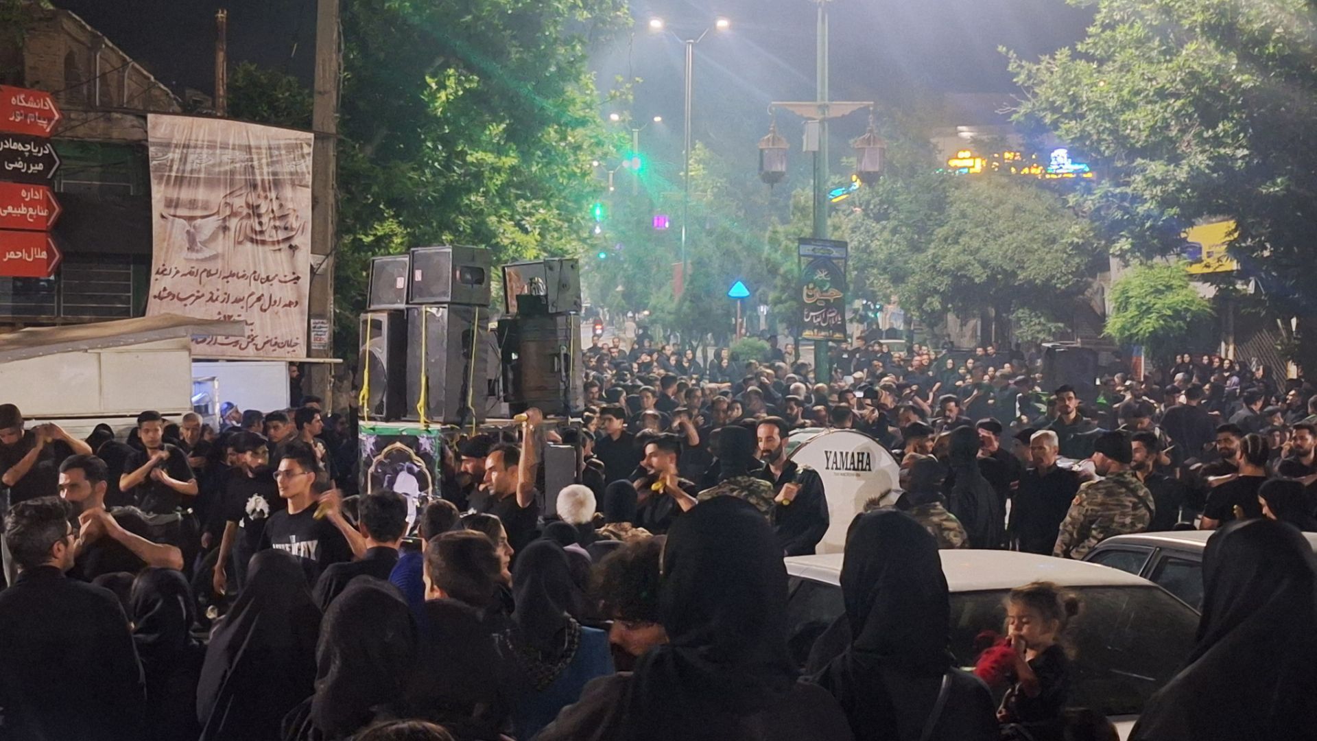 کودکان و نوجوانان ؛ پرچم‌داران شور حسینی در تویسرکان