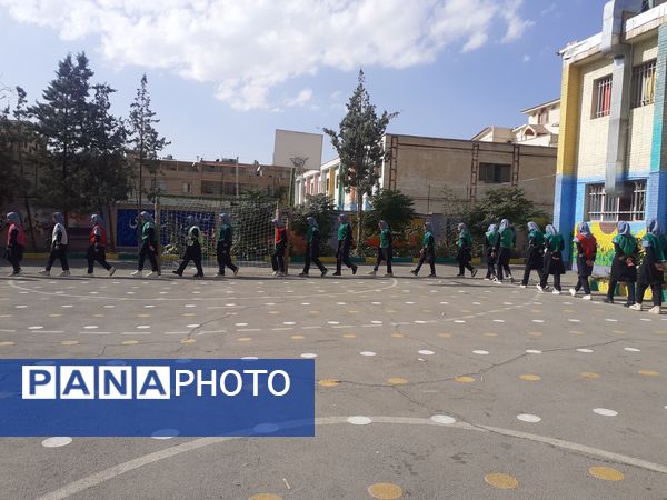 مسابقات ورزشی در دبیرستان عطیه ۲ شهرستان ملارد