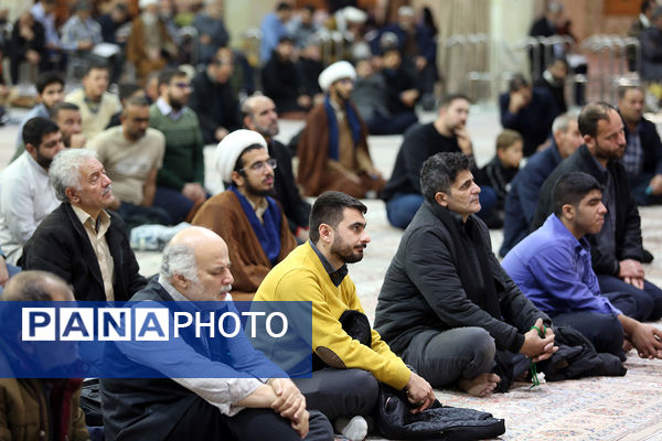 محفل قرآنی و جشن میلاد امام باقر(ع) در شب یلدای حرم حضرت معصومه(س)