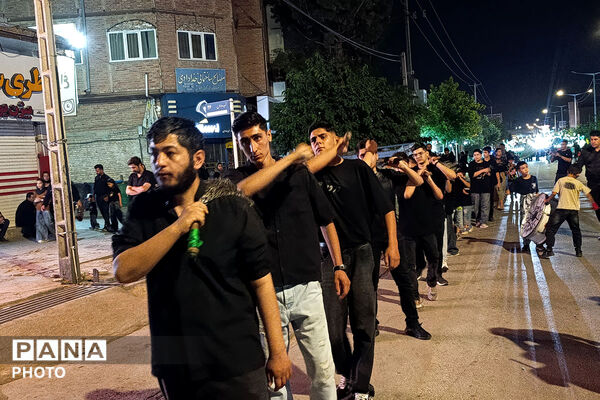 بجنورد یکپارچه در سوگ حسین(ع)