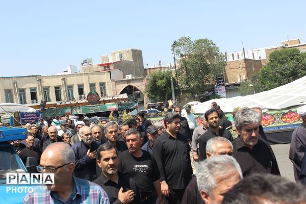 مرند یک‌صدا در سوگ رهبر شهید