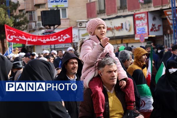 راهپیمایی 22 بهمن در آذربایجان غربی