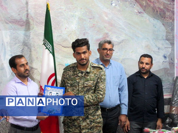 تجلیل از دانش‌آموزان خبرنگار پانای شهرستان بشاگرد 