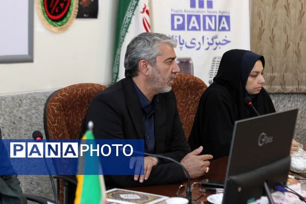 تجلیل از دانش‌آموز خبرنگاران پانا کاشان