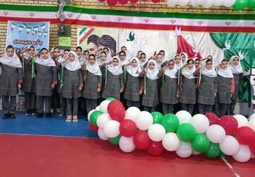 طنین زنگ انقلاب در چهل و هفتمین بهار انقلاب اسلامی ایران