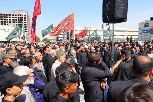 اجتماع عظیم صادقیون در مشهد 