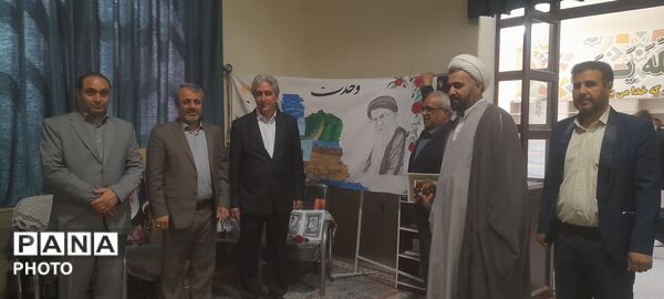 تجلیل از نخبگان قرآنی و نمایشگاه میثاق با شهدا در حاشیه نماز جمعه خداآفرین