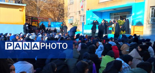 مراسم عزاداری شهادت حضرت فاطمه زهرا(س) در دبیرستان میرزا جعفر سروقد 