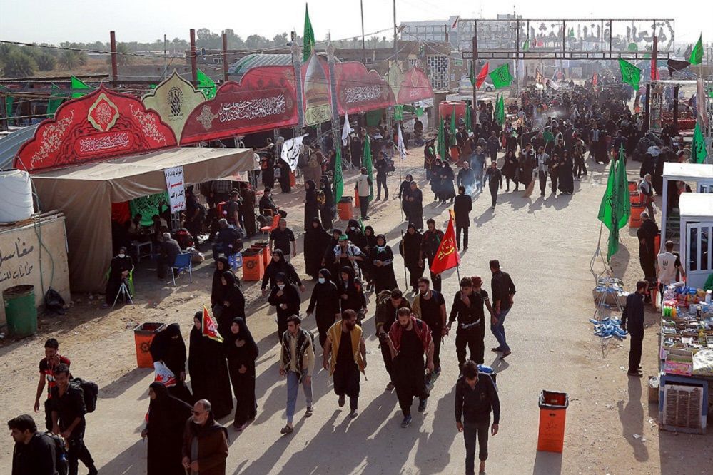 خدمت در موکب‌های حسینی عشقی وصف‌نشدنی است