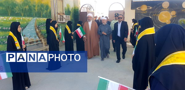 زنگ انقلاب در مدارس پارسیان نواخته شد 