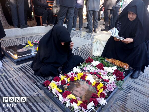 چهلم شهید علی ترکمن در ملایر