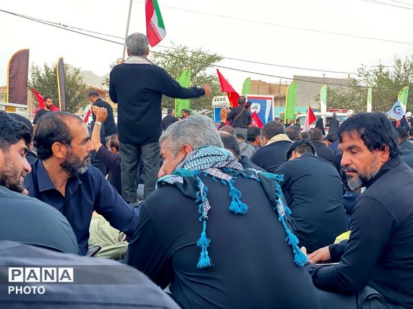 دریای خروشان جمعیت در سوگ «امام شهید امت» قم