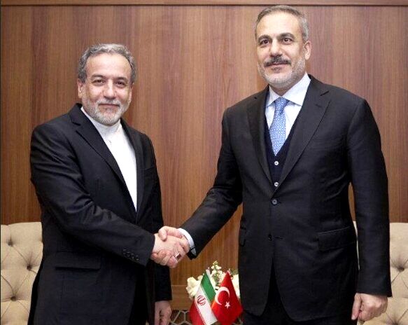 رویترز: عراقچی فردا به ترکیه می‌رود