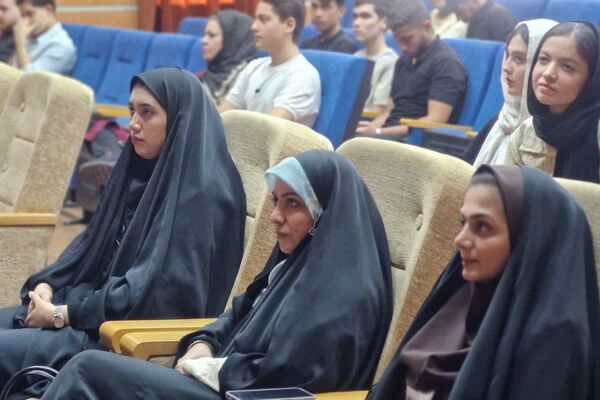همایش انتخاب رشته در قرچک