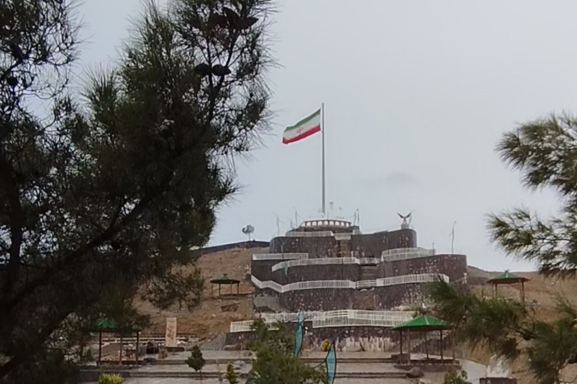 جلوه هایی از باران پاییزی در کاشمر