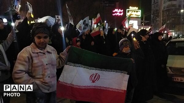 قاب هایی از حضورـ۲