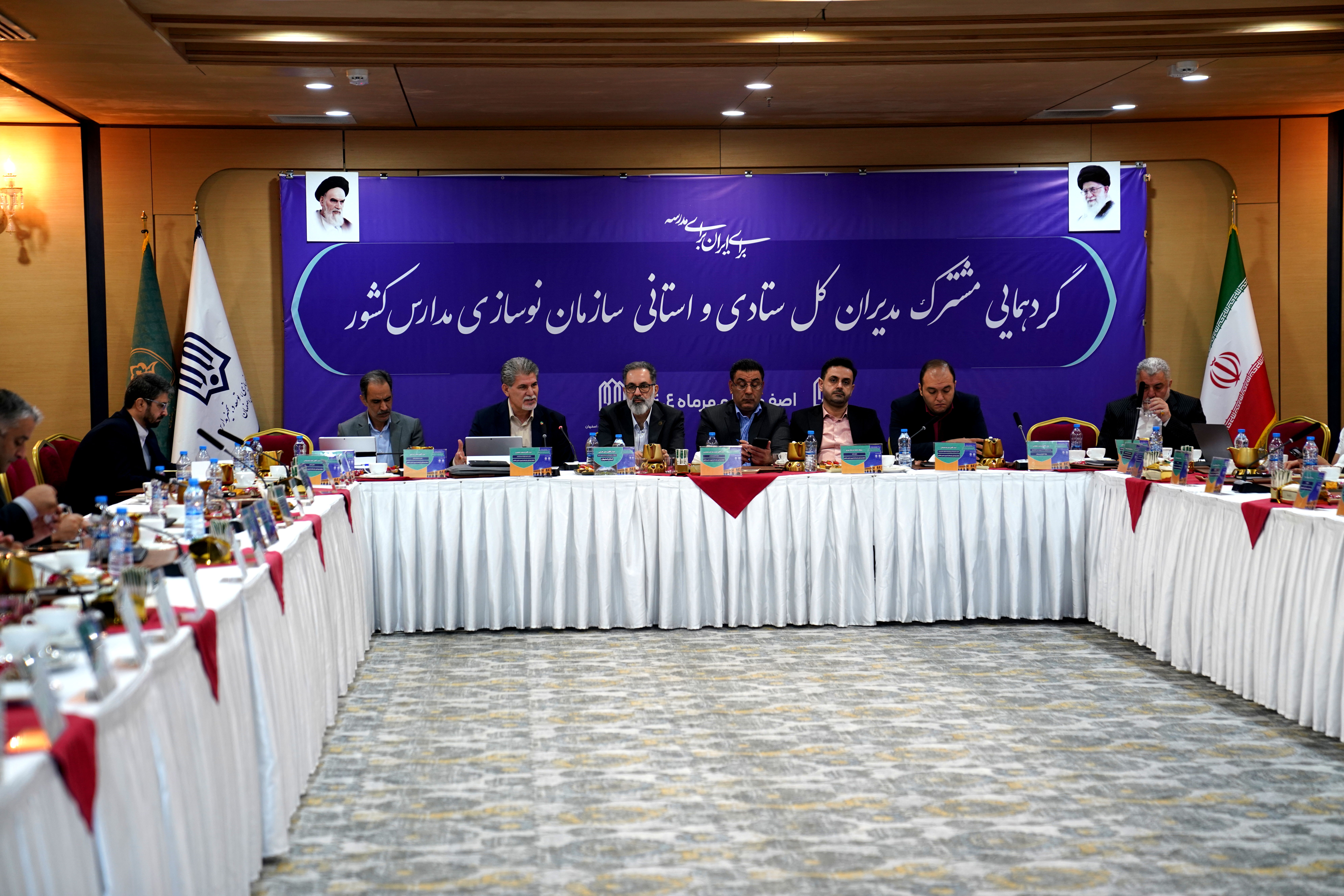 عبودیت، شناخت، بخشندگی و عدالت؛ چهار ستون طلایی مدیریت در تراز انقلاب اسلامی
