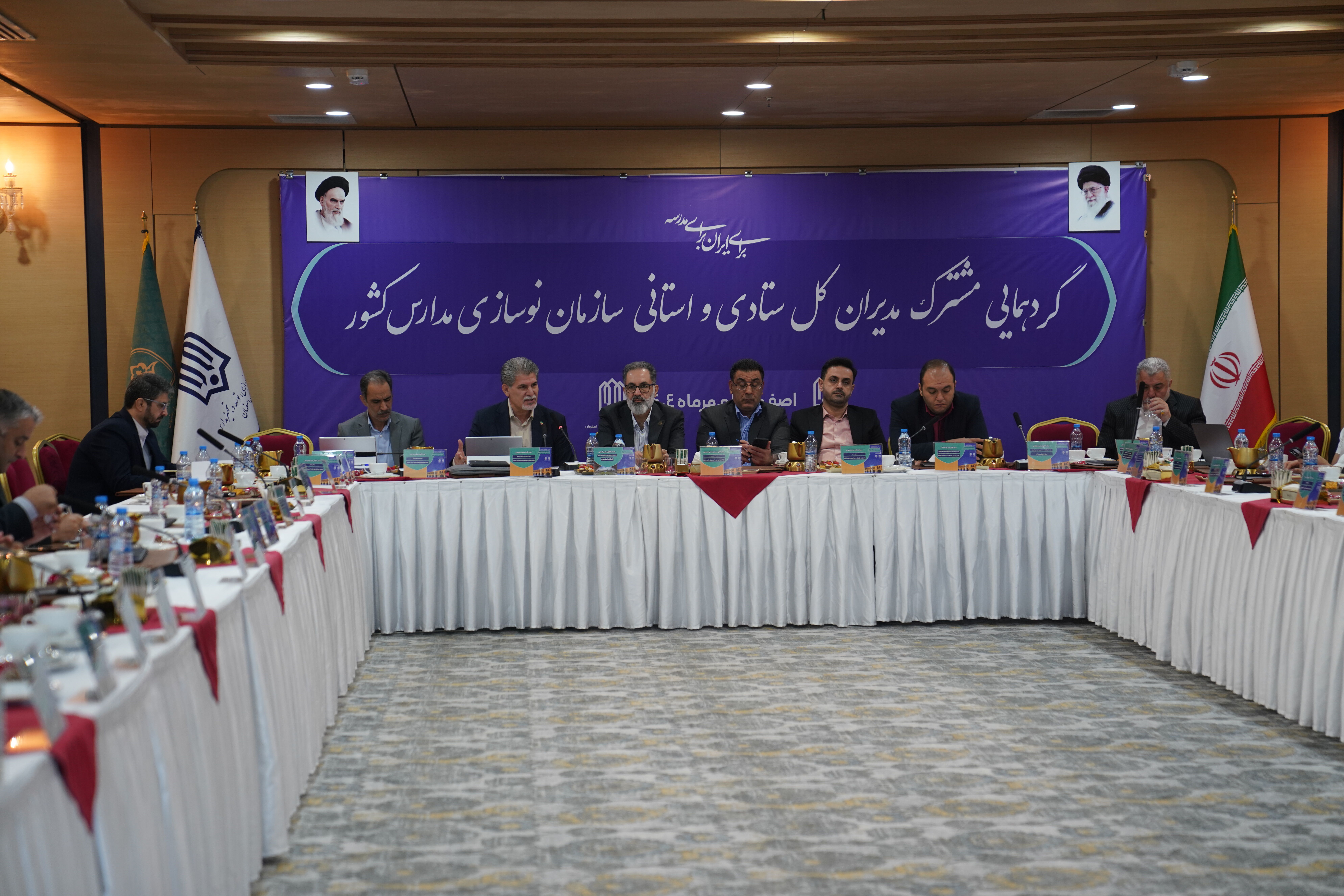 عبودیت، شناخت، بخشندگی و عدالت؛ چهار ستون طلایی مدیریت در تراز انقلاب اسلامی