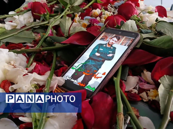 شمیم عطر شهید گمنام در دبیرستان شاهد شهید قاسم سلیمانی