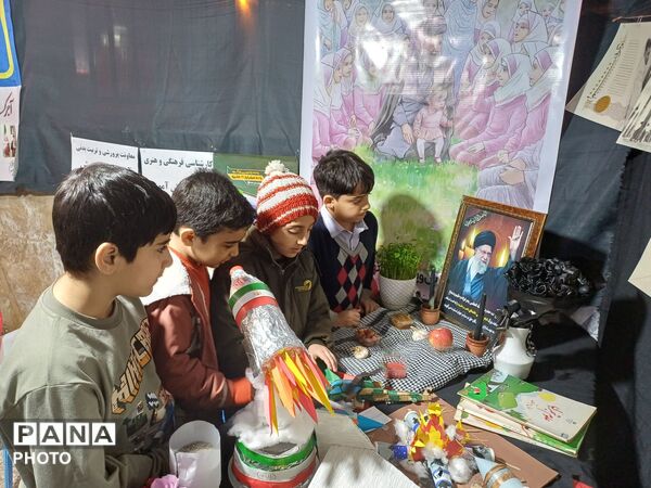 فرهنگیان و دانش‌آموزان گلوگاه یک‌صدا برای انقلاب