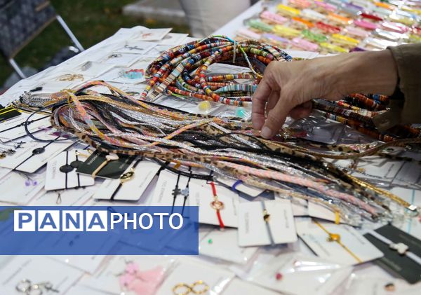 عصر بازار هنرمندان مشهدی در روزهای پنجشنبه