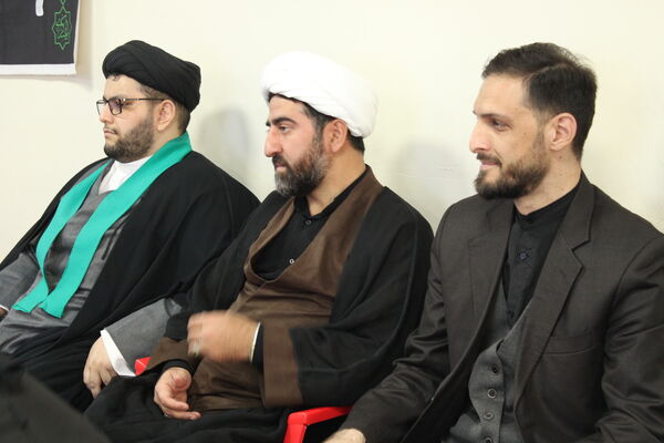 مراسم شهادت حضرت زهرا(س) و یادواره شهدا در دبستان شهیدان حجازی گلوگاه 