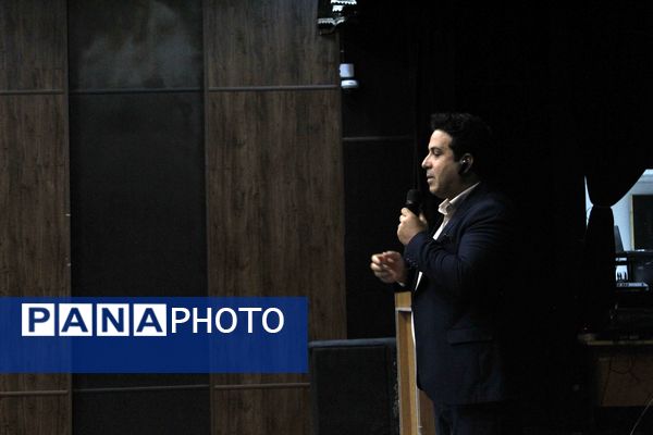 همایش «سفر یادگیری» در شهرستان گرمه 