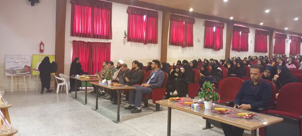 برگزاری اجلاس نماز در فریدن