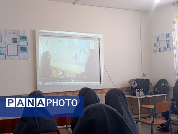 افتتاح مدرسه انقلاب در دبیرستان فضیلت فاروج